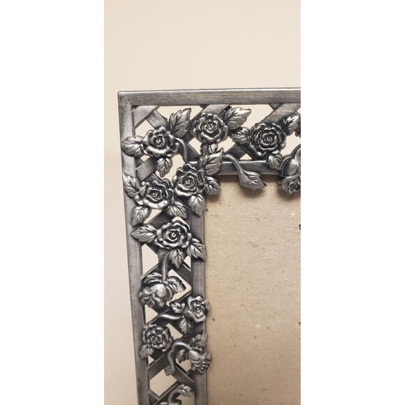 Pewter Style Picture Frame 5” x 7” Photo Vintage Floral Rose Motif Lattice Roses - Picture 2 of 11